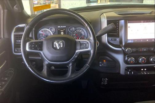 2024 RAM 3500 Big Horn Crew Cab 4x4 8' Box