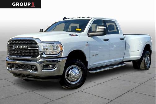 2024 RAM 3500 Big Horn Crew Cab 4x4 8' Box