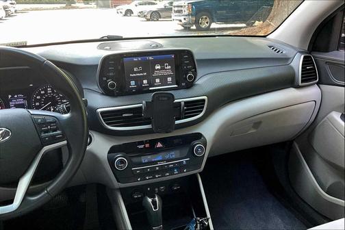 2020 Hyundai TUCSON Sport