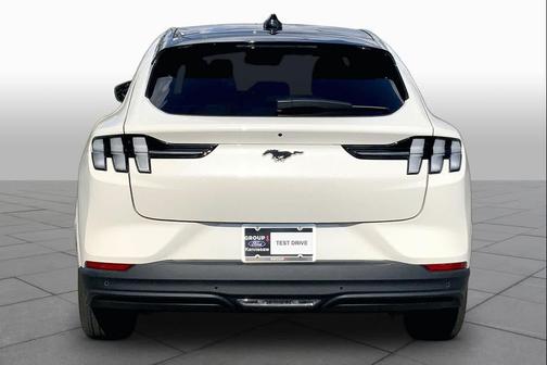 Star White Metallic Tri-Coat 2026 Ford Mustang Mach-E Premium