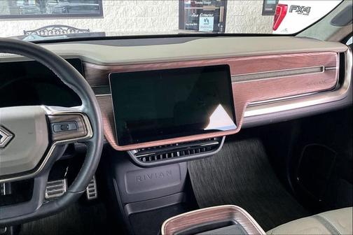 2023 Rivian R1T Adventure Quad Motor Large Pack