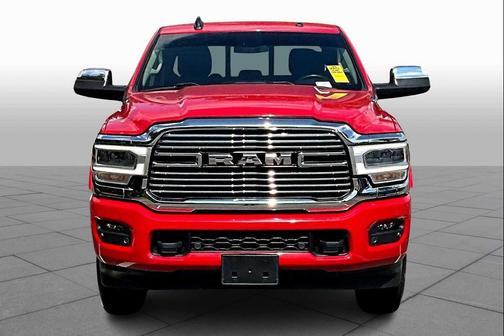 2022 RAM 2500 Laramie Crew Cab 4x4 6'4' Box