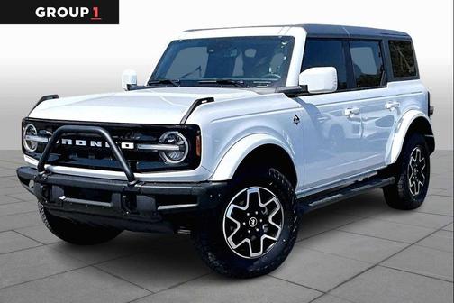 2024 Ford Bronco Outer Banks