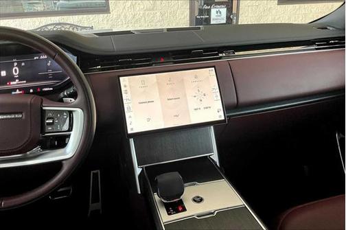 2024 Land Rover Range Rover P400 SE