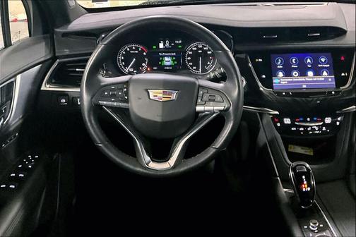 2025 Cadillac XT6 Premium Luxury FWD