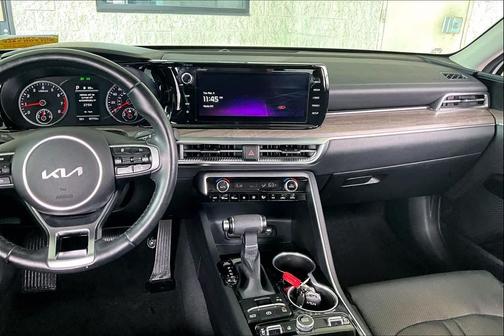 2023 Kia K5 EX