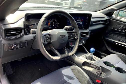 2025 Ford Mustang Dark Horse Fastback