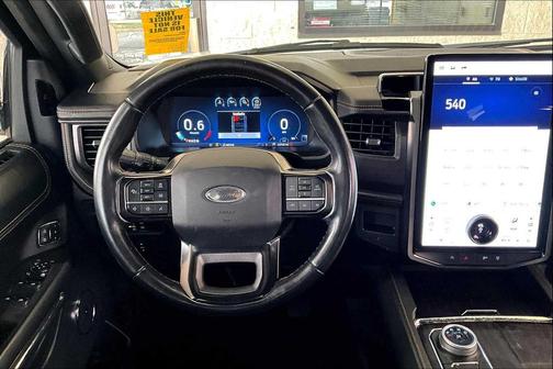 2022 Ford Expedition Max Platinum