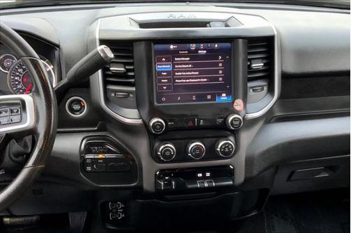 2022 RAM 3500 Big Horn Crew Cab 4x4 8' Box