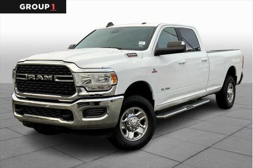 2022 RAM 3500 Big Horn Crew Cab 4x4 8' Box