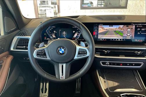 2026 BMW X5 M60i