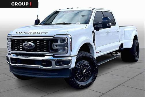 Star White Metallic Tri-Coat 2024 Ford F-450 Lariat