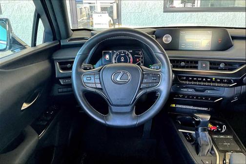 2022 Lexus UX 200 Base