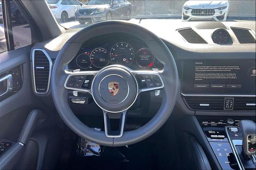 White 2022 Porsche Cayenne Cayenne