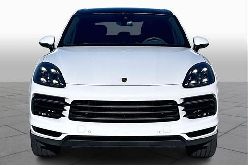 White 2022 Porsche Cayenne Cayenne