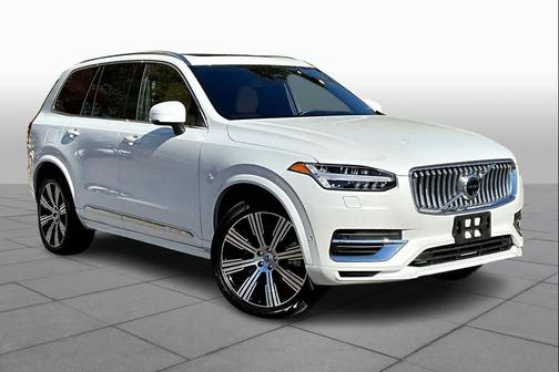 2024 Volvo XC90 Recharge Plug-In Hybrid T8 Ultimate Bright Theme 7-Seater