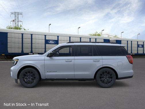 Glacier Gray Metallic Tri-Coat 2026 Ford Expedition Platinum