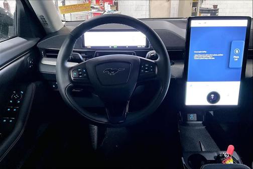 2022 Ford Mustang Mach-E Select