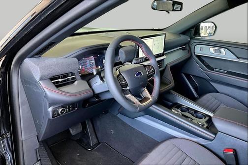 Agate Black Metallic 2026 Ford Explorer ST-Line
