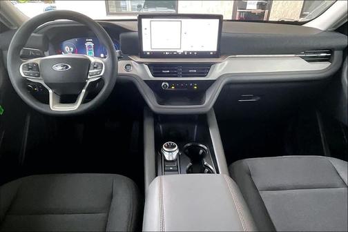 Star White Metallic Tri-Coat 2026 Ford Explorer Active