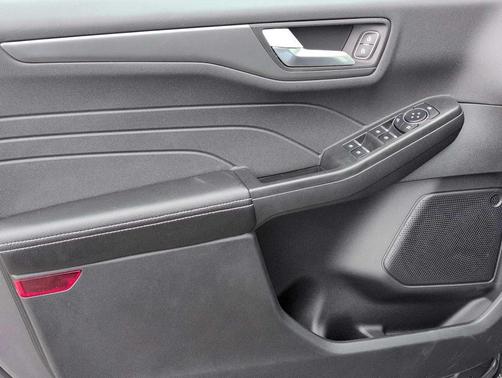 2025 Ford Escape PHEV Base