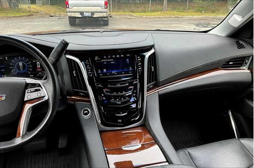 2019 Cadillac Escalade Premium Luxury