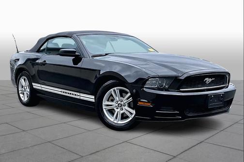 2013 Ford Mustang V6