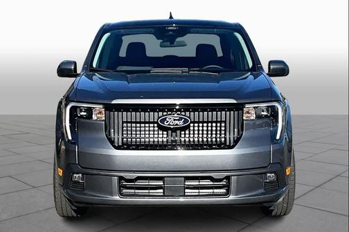 Carbonized Gray Metallic 2026 Ford Maverick Lobo Standard