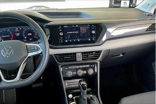 2024 Volkswagen Taos 1.5T SEL