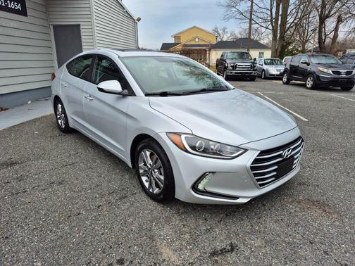 2017 Hyundai ELANTRA SE Value Edition