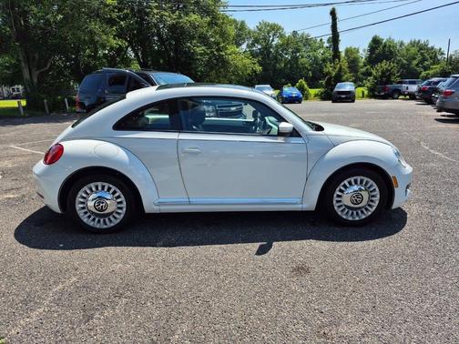 2014 Volkswagen Beetle 1.8T