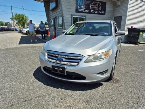 2012 Ford Taurus SEL