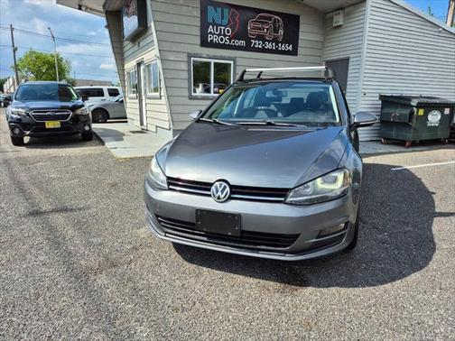 2015 Volkswagen Golf DSG TDI SE