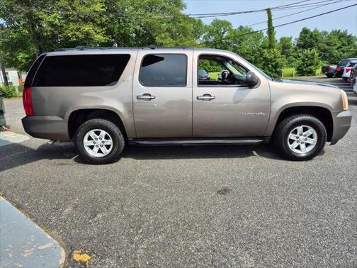 2011 GMC Yukon XL 1500 SLT