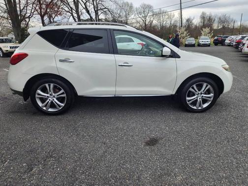 2009 Nissan Murano LE