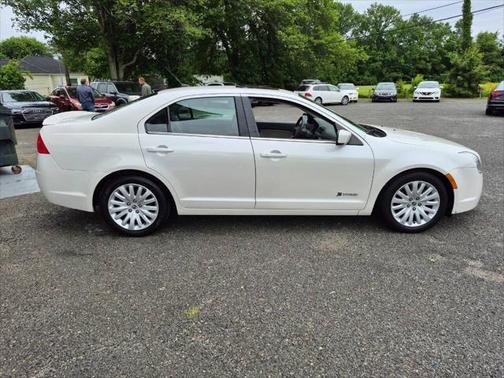 2010 Mercury Milan Hybrid Base 4dr Sedan