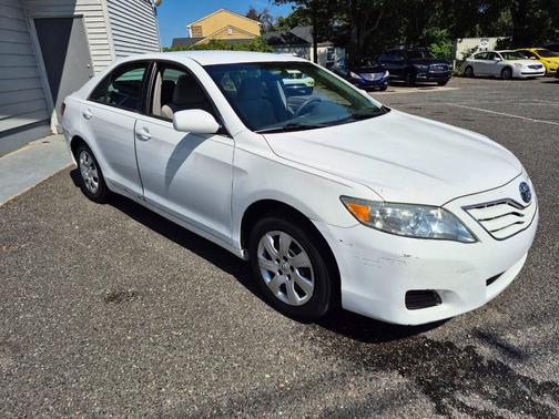 2010 Toyota Camry LE