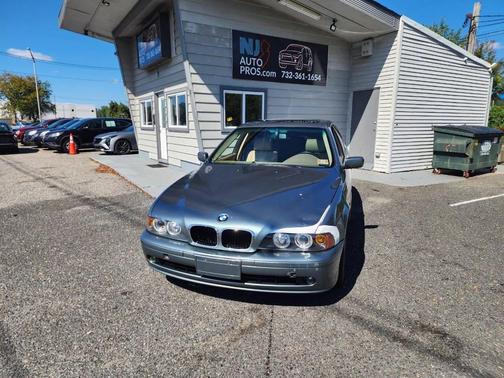 2003 BMW 525 525i 4dr Sedan