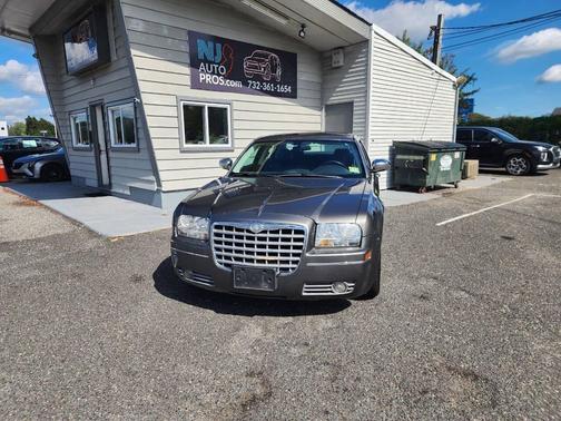 2010 Chrysler 300 Touring/Signature/Executive Series