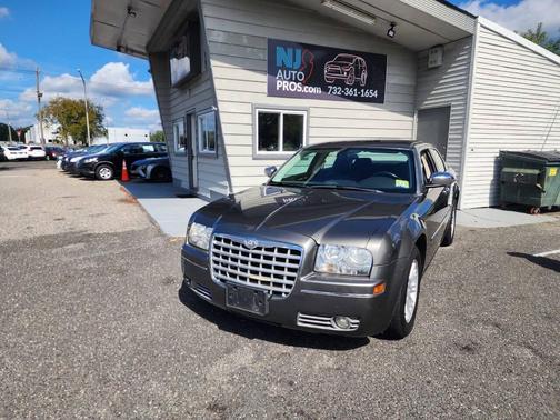 2010 Chrysler 300 Touring/Signature/Executive Series