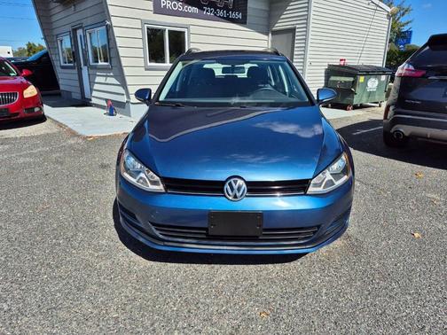 2017 Volkswagen Golf SportWagen TSI S