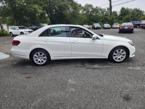 2014 Mercedes-Benz E-Class 4MATIC
