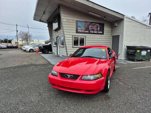 2004 Ford Mustang Base