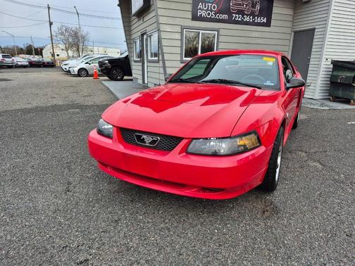 2004 Ford Mustang Base