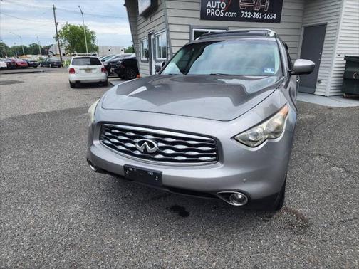 2011 INFINITI FX35 Base