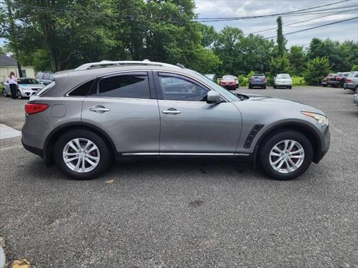 2011 INFINITI FX35 Base