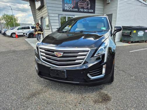 2017 Cadillac XT5 Base