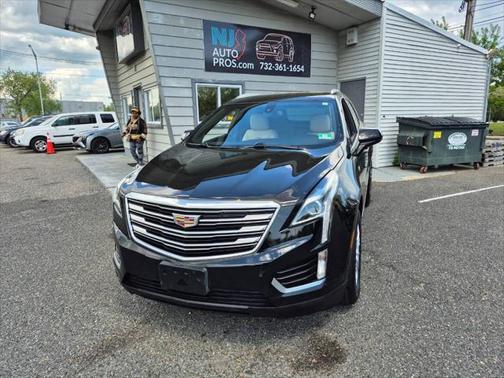 2017 Cadillac XT5 Base