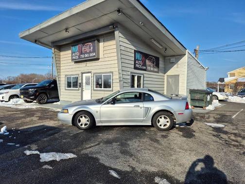 2001 Ford Mustang Base