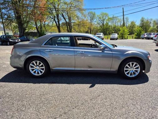 2011 Chrysler 300 Limited